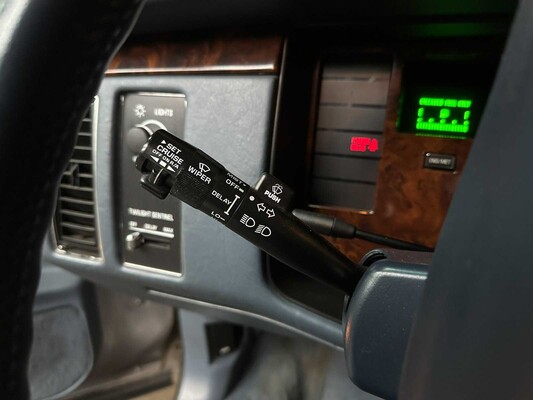 Cadillac Fleetwood Krystal Koach Funeral Car 5.7 V8 263pk 1995