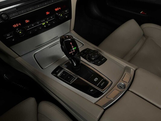 BMW 750i ActiveHybrid 4.4 V8 407pk 2010 7-serie, 02-PGJ-7 Youngtimer