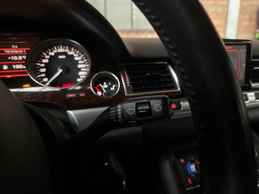 Audi S8 5.2 V10 Quattro Pro Line+ 450pk 2009, PX-166-N