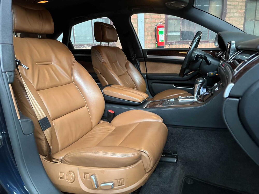 Audi S8 5.2 V10 Quattro Pro Line+ 450pk 2009, PX-166-N