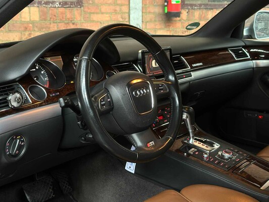 Audi S8 5.2 V10 Quattro Pro Line+ 450pk 2009, PX-166-N