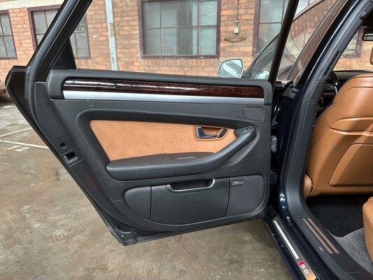 Audi S8 5.2 V10 Quattro Pro Line+ 450pk 2009, PX-166-N