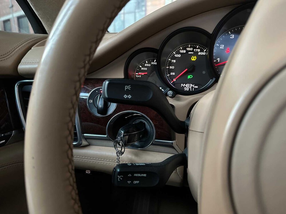 Porsche Panamera S 4.8 V8 400pk 2009 Youngtimer