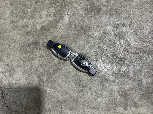 Mercedes-Benz CLS320 CDI Prestige Designo 224pk 2008 CLS-klasse, 73-ZF-GR