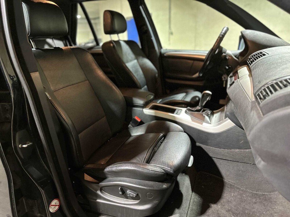 BMW X5 3.0i Executive 231pk 2002, 98-JX-JV Youngtimer