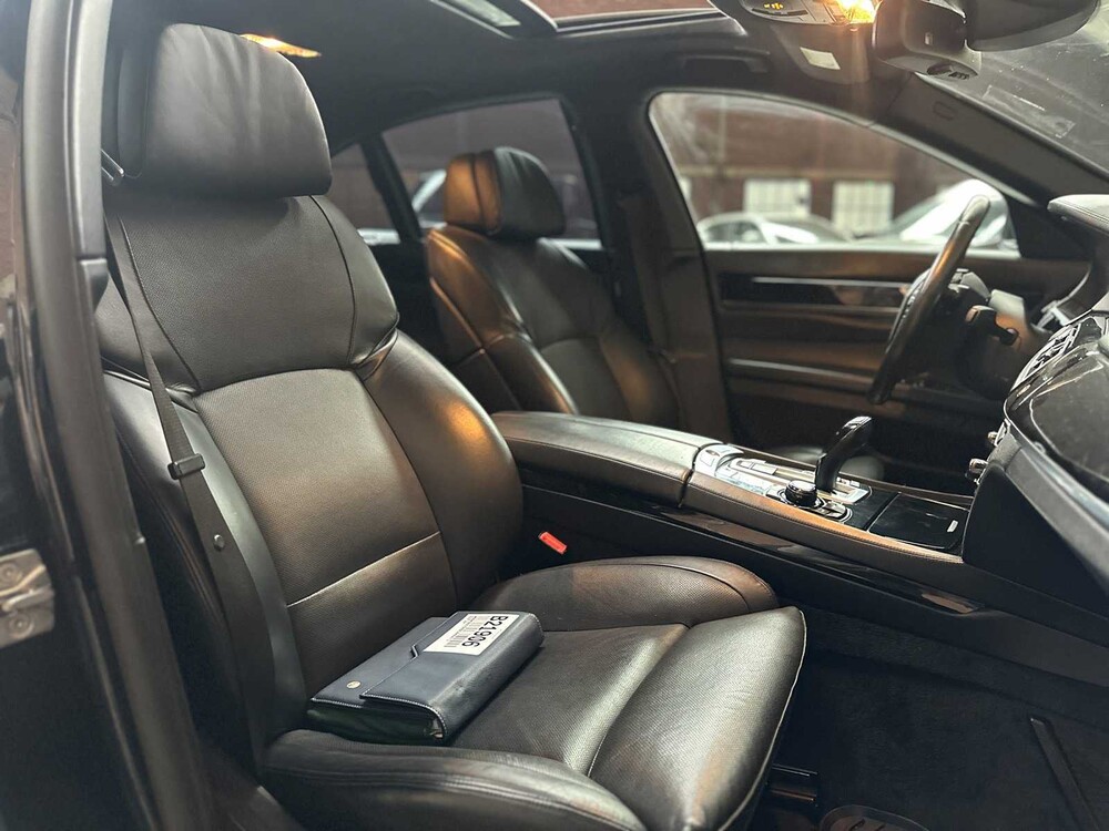 BMW Alpina B7 V8 507pk 2011