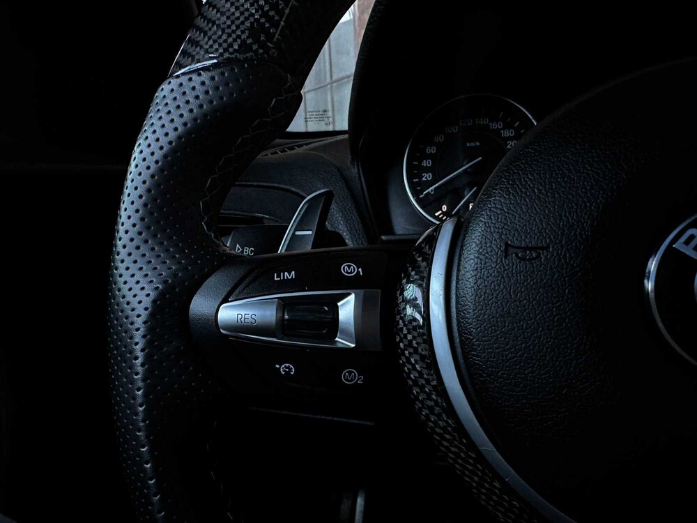 BMW M135i xDrive F20 3.0 320pk 2013