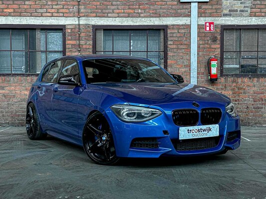 BMW M135i xDrive F20 3.0 320pk 2013