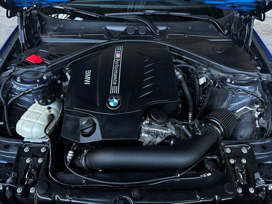 BMW M135i xDrive F20 3.0 320pk 2013