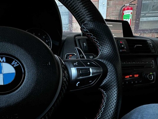 BMW M135i xDrive F20 3.0 320pk 2013