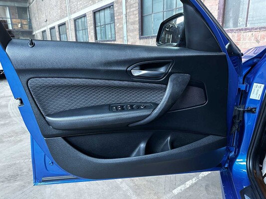 BMW M135i xDrive F20 3.0 320pk 2013