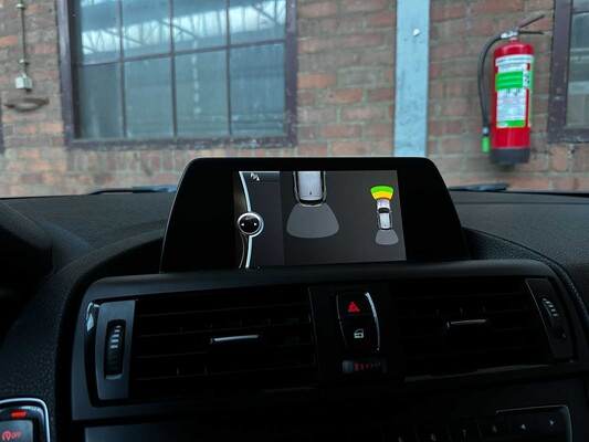 BMW M135i xDrive F20 3.0 320pk 2013