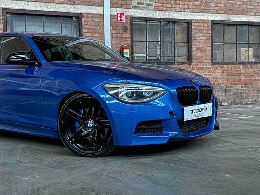 BMW M135i xDrive F20 3.0 320pk 2013