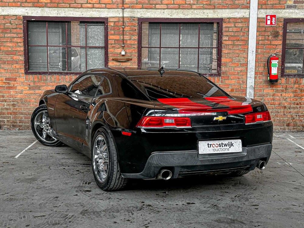 Chevrolet Camaro LS 3.6 V6 328pk 2014