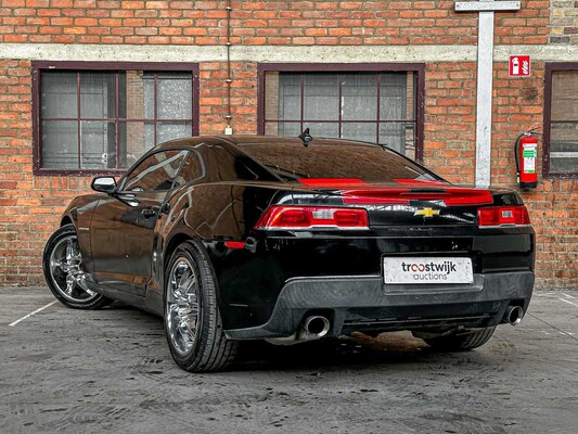 Chevrolet Camaro LS 3.6 V6 328pk 2014