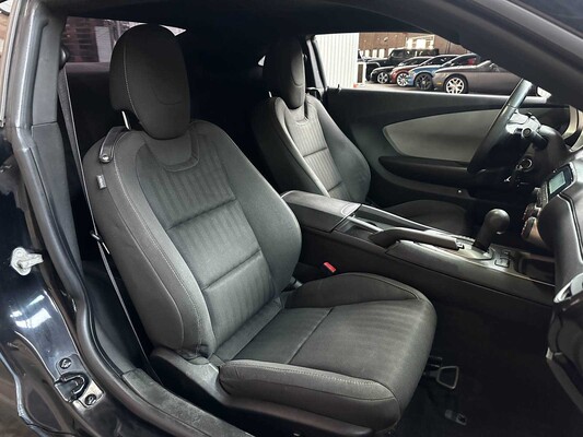 Chevrolet Camaro LS 3.6 V6 328pk 2014