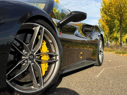 Ferrari 488 Spider HELE 3.9 V8 -Full Carbon- 670pk 2018