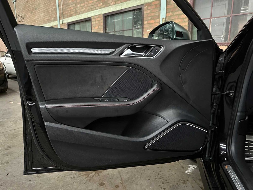 Audi RS3 Sportback 2.5 TFSI Quattro 400pk 2018, K-568-GN