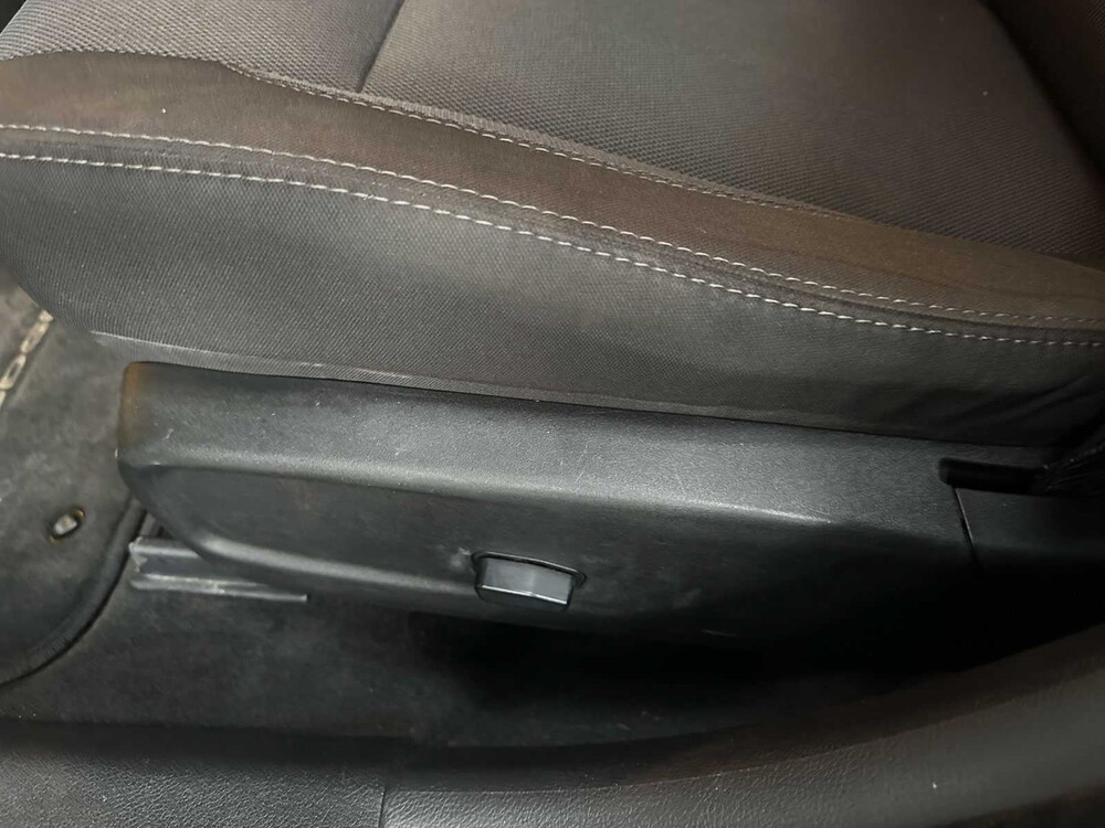 Dodge Charger SE 3.6 V6 292pk 2016