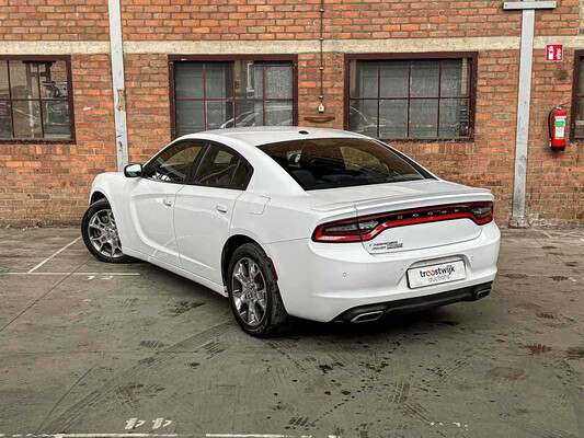 Dodge Charger SE 3.6 V6 292pk 2016