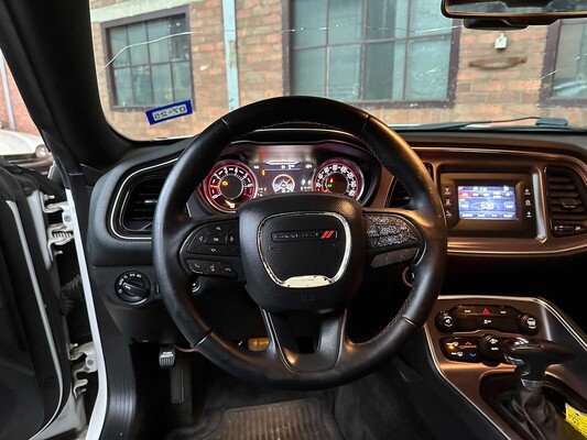 Dodge Challenger SXT 3.6 V6 305pk 2016