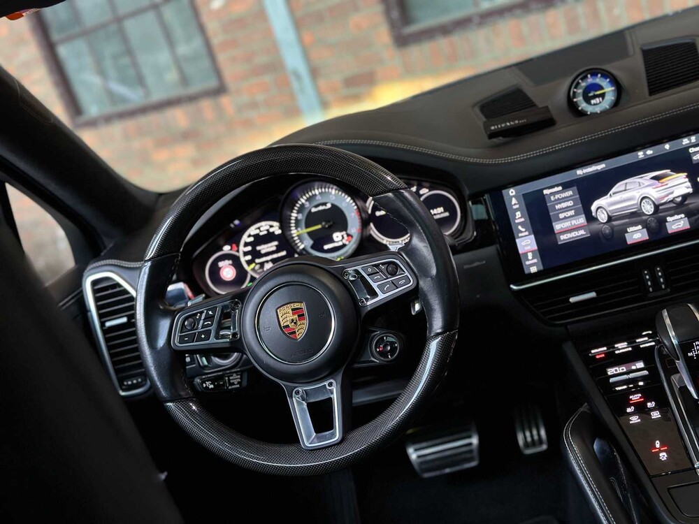 Porsche Cayenne Coupe Turbo S E-Hybrid 4.0 V8 -TECHART CARBON- 680pk 2020 (Origineel-NL), J-707-RT