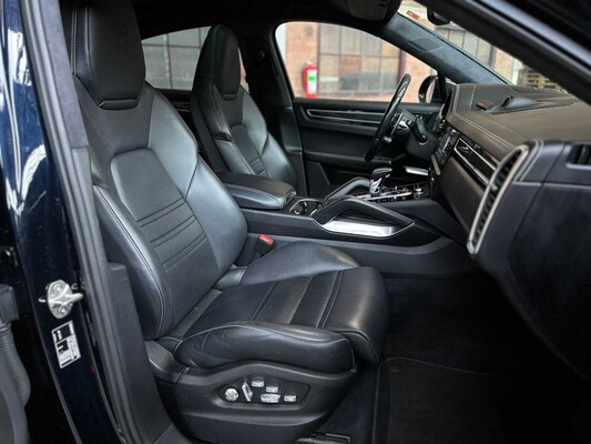 Porsche Cayenne Coupe Turbo S E-Hybrid 4.0 V8 -TECHART CARBON- 680pk 2020 (Origineel-NL), J-707-RT