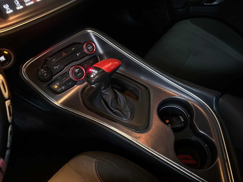 Dodge Challenger SXT 3.6 V6 305PK 2016