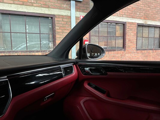 Porsche Macan S 3.0 V6 340pk 2014