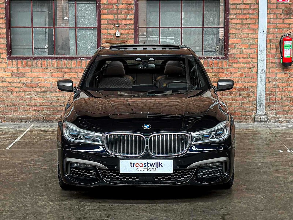 BMW 750d xDrive 400pk 2021 7-serie G11