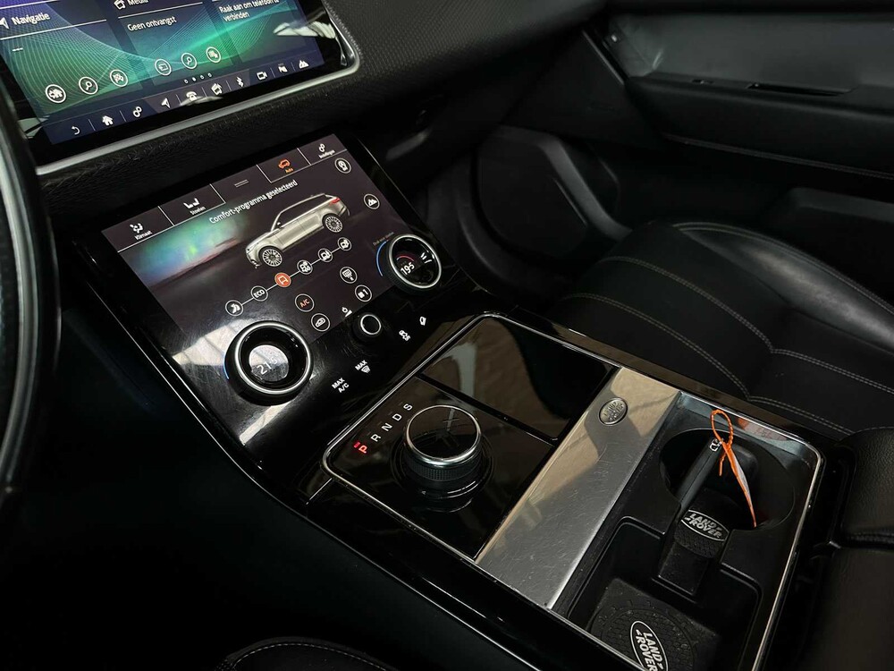 Land Rover Range Rover Velar 2.0 I4 AWD SE 179pk 2018, T-940-TJ