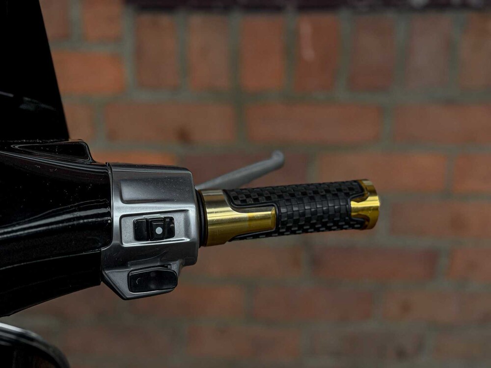 Piaggio Vespa Sprint 4T Sport Scooter, DBF-37-H