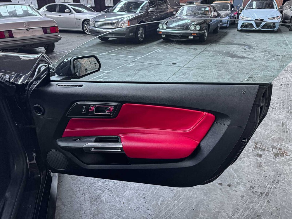 Ford Mustang 3.7 V6 300pk 2015 Coupe