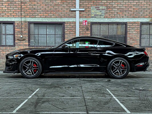 Ford Mustang 3.7 V6 300pk 2015 Coupe