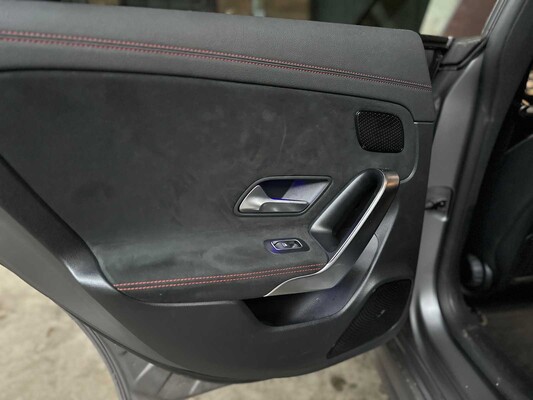 Mercedes-Benz CLA250 e Business Solution AMG Limited CLA-klasse Shooting Brake 160pk 2022, P-675-JH