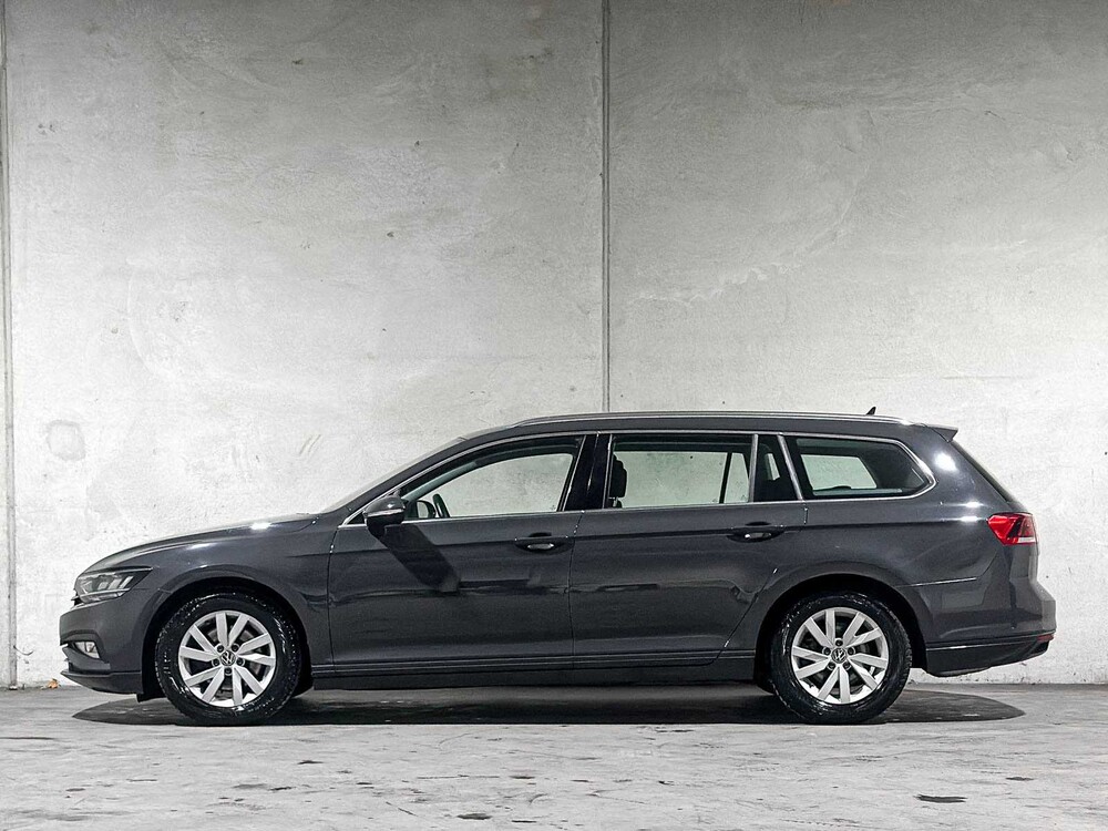 Volkswagen Passat Variant 1.5 TSI Business 150pk 2020 (Origineel-NL+1e eignaar), J-046-XK
