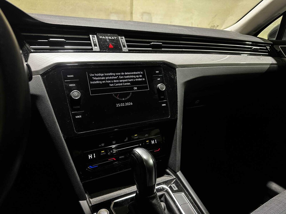 Volkswagen Passat Variant 1.5 TSI Business 150pk 2020 (Origineel-NL+1e eignaar), J-046-XK