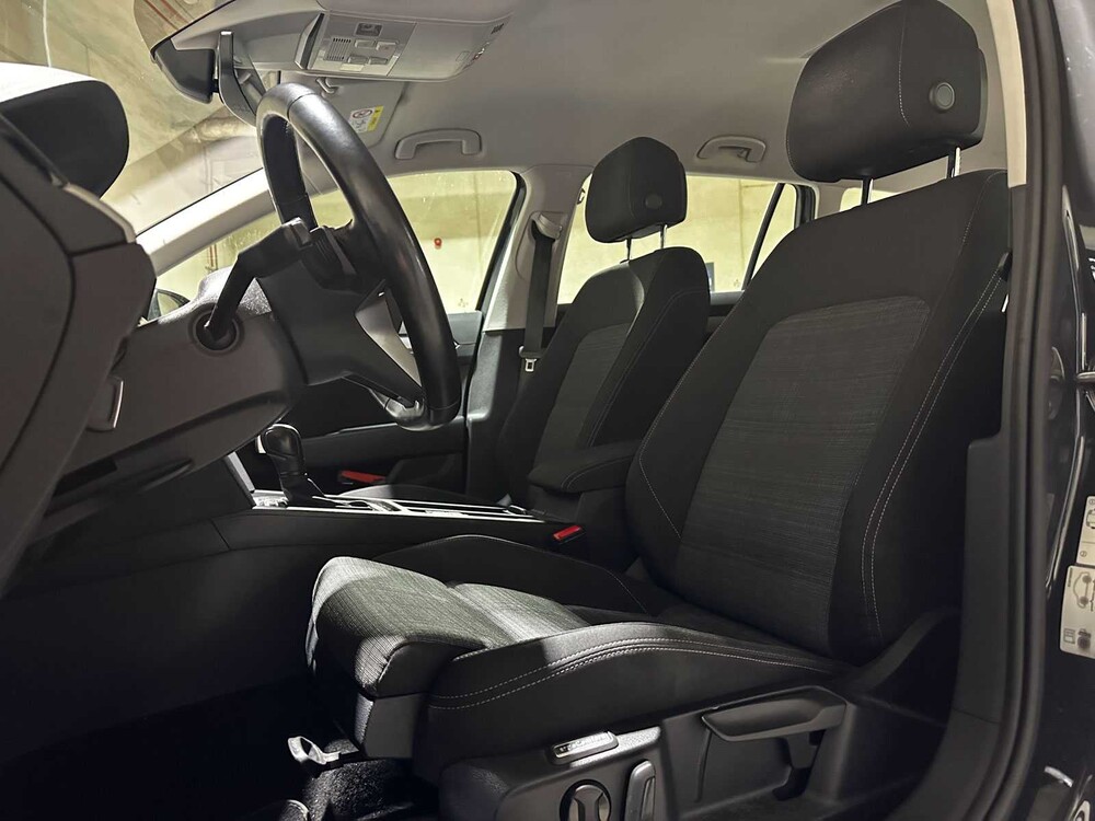 Volkswagen Passat Variant 1.5 TSI Business 150pk 2020 (Origineel-NL+1e eignaar), J-046-XK