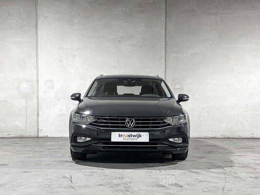 Volkswagen Passat Variant 1.5 TSI Business 150pk 2020 (Origineel-NL+1e eignaar), J-046-XK