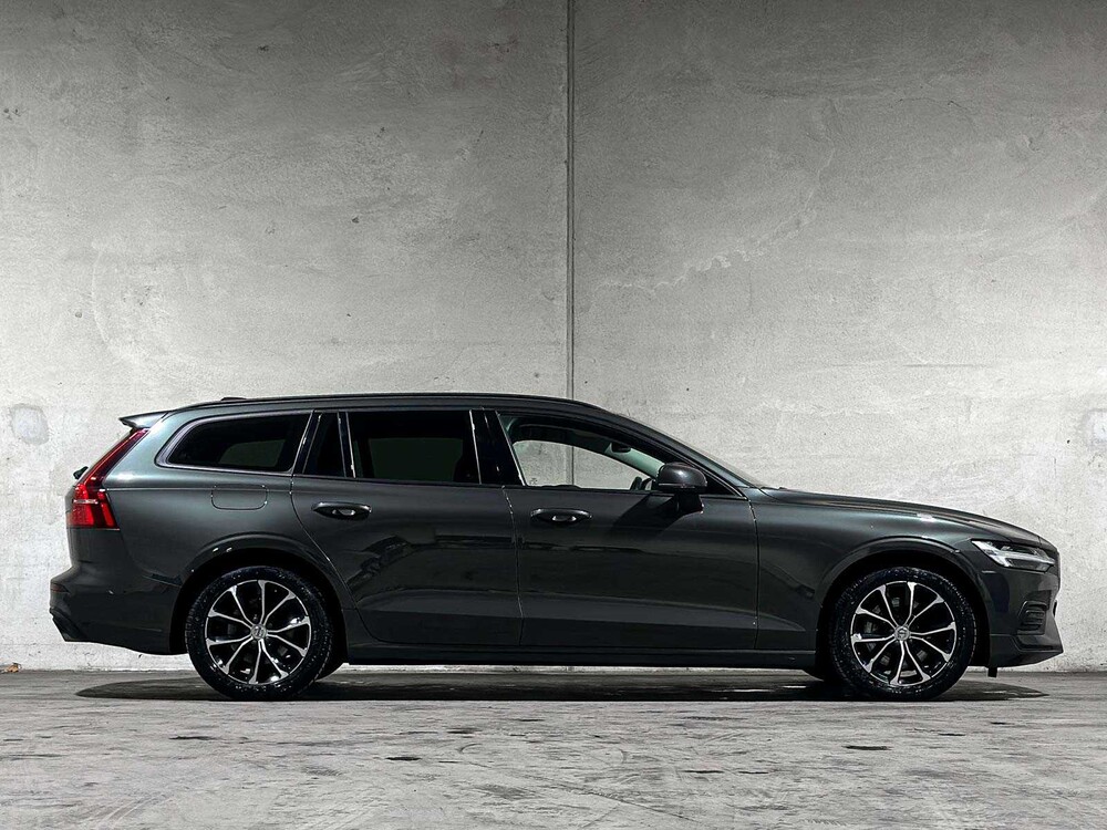 Volvo V60 2.0 B3 Momentum Advantage 163pk 2020 (Origineel-NL+1e eigenaar), K-370-BF