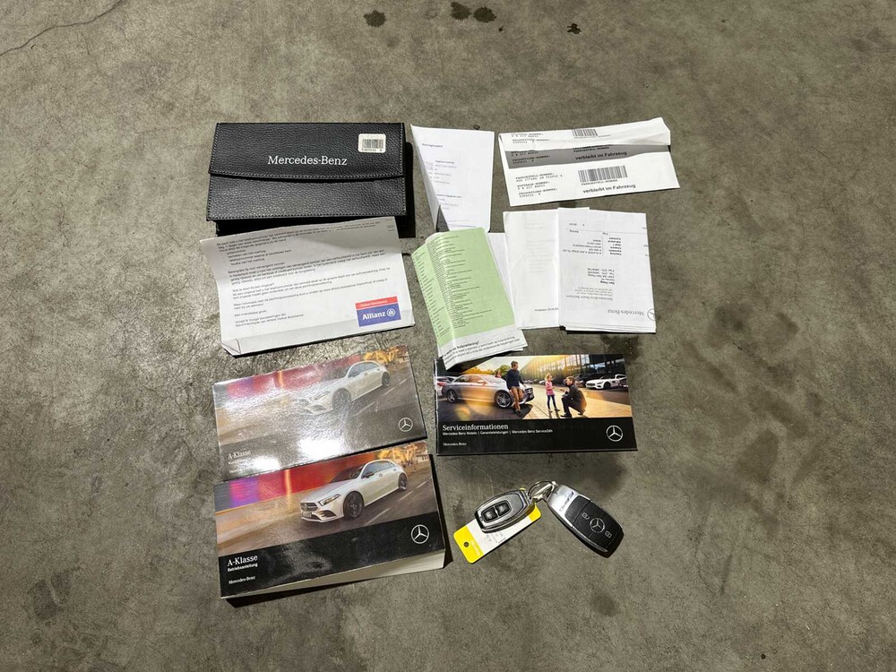 Mercedes-Benz A250 AMG Premium Plus A-klasse 224pk 2019, P-962-GR