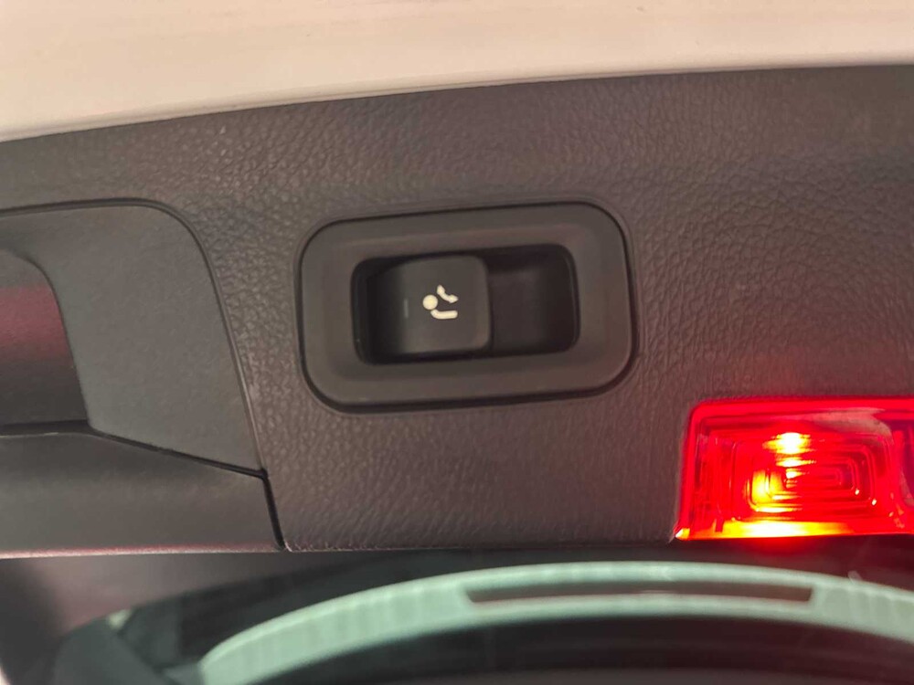 Mercedes-Benz A250 AMG Premium Plus A-klasse 224pk 2019, P-962-GR