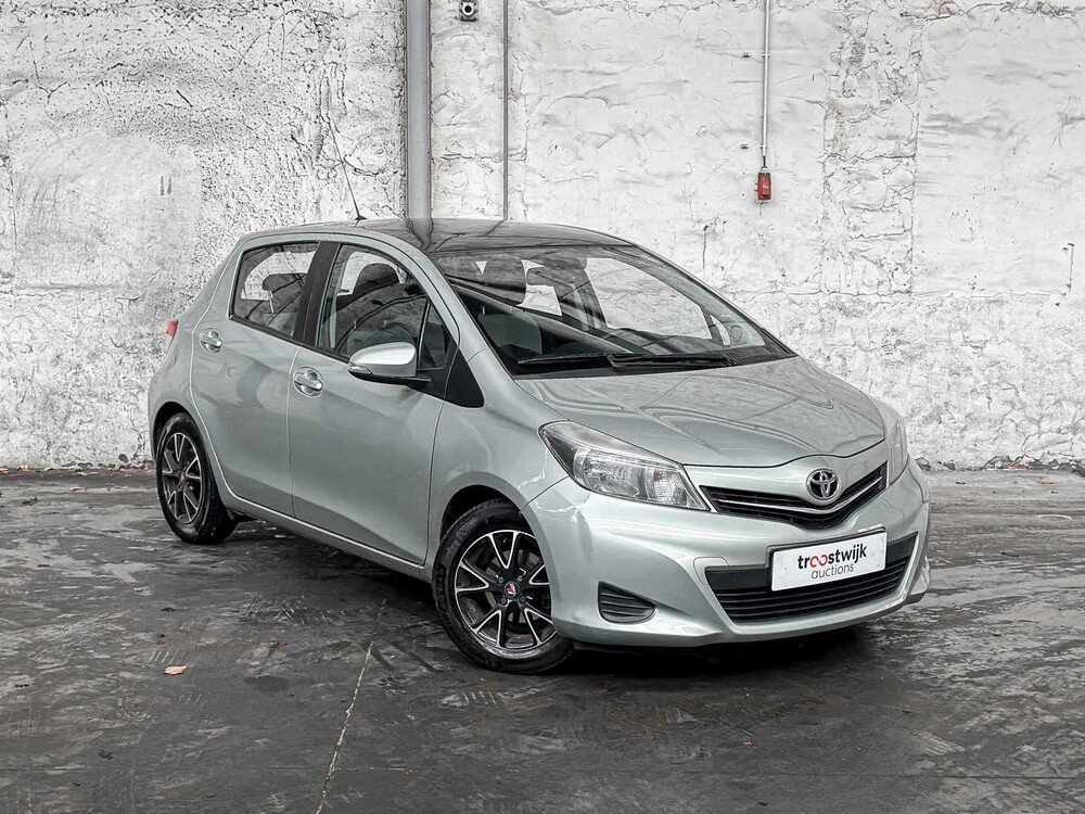 Toyota Yaris 1.3 VVTi Aspiration 2011 98pk, RB-304-D