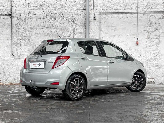 Toyota Yaris 1.3 VVTi Aspiration 2011 98pk, RB-304-D
