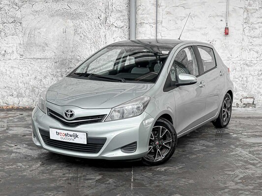 Toyota Yaris 1.3 VVTi Aspiration 2011 98pk, RB-304-D