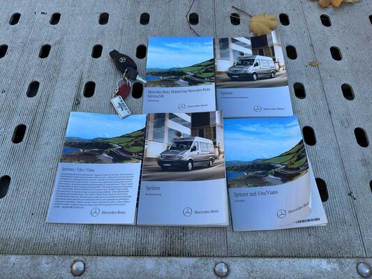 Mercedes-Benz Sprinter 516 2.2 CDI 432 163pk 2013, VFB-88-Z Automaat 