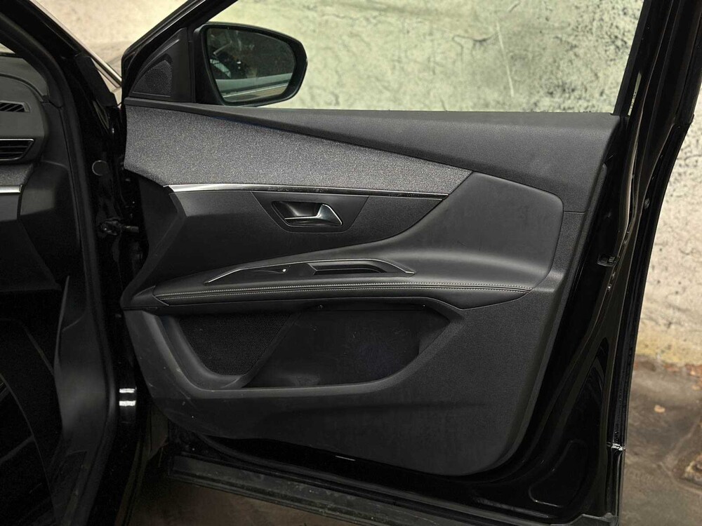 Peugeot 5008 1.2 PureTech Blue Lease GT-Line 131pk 2020, J-762-BF