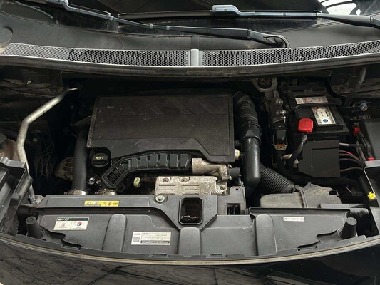 Peugeot 5008 1.2 PureTech Blue Lease GT-Line 131pk 2020, J-762-BF