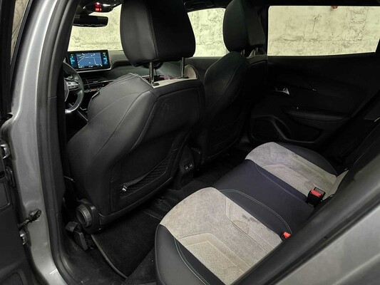 Peugeot e-2008 EV GT 50 kWh 136pk 2020, K-173-HP