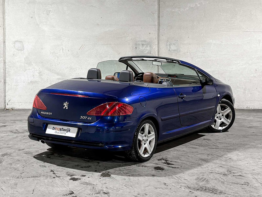 Peugeot 307 CC 2.0-16V 136pk 2005, 67-RG-XG